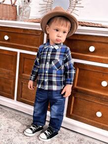 SHEIN 2pcs Infant Boys Fashion Navy Plaid Pocket Shirt & Navy Wash Denim Pants Set, Outfit For Fall/Winter - Blue - View 4