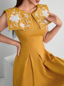 Modelyn 女性復古花紋夏季腰部收束連衣裙 - 黃色 - 查看 5