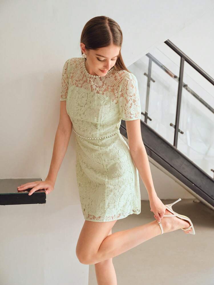 MOTF STUDIO LACE OVERLAY FAUX PEARL TRIM SHORT DRESS