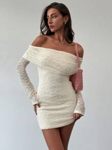Aloruh Vestido mini ajustado de manga larga semitransparente con hombros descubiertos, color albaricoque, de tela texturizada para citas románticas y vacaciones - Albaricoque - Ver 6