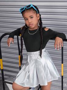 Conjunto de 2 piezas de top de manga larga con hombros abiertos y falda plisada sólida de moda urbana para niña preadolescente