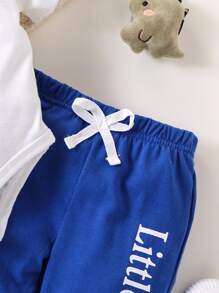 SHEIN Playful Pals 男婴可爱字母印花连帽连身衣（含裤子），春夏