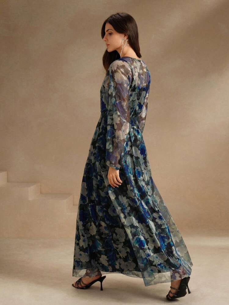 Rundhals-Langarm Kleid mit Blümchen Muster für den Urlaub