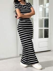 SHEIN EZwear Black And White Striped Round Neck Short Sleeve Fitted Long Dress, Fall/Winter - Black and White - View 5
