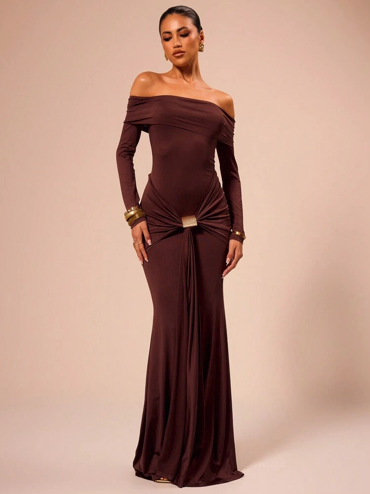 SHEIN X Scheana MUSERA Vestido Longo Maxi de Manga Longa com Ombros à Mostra, Férias, Verão, Primavera, Romântico, Convidado de Casamento, Formatura, Baile de Formatura, Feriado, Convidado de Casamento, Elegante, Aniversário, Igreja, Festa à Noite, Festa, Roupa de Verão, Vestido Longo - Café - Visão 1