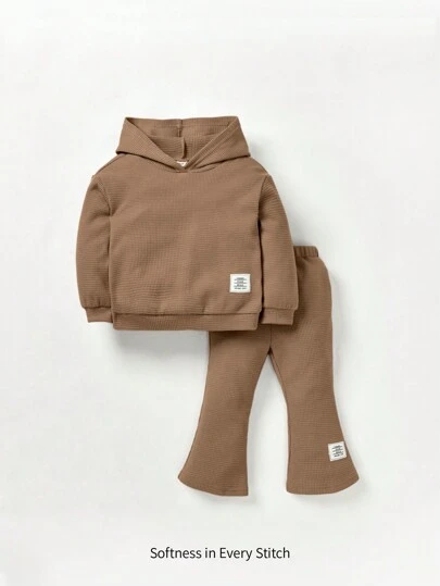 Cozy Pixies 2 件装女婴中性款休闲纯色连帽运动衫和喇叭裤套装