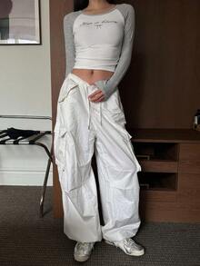 DAZY 女士春夏字母印花圆领短款罗纹长袖 T 恤、图案 T 恤