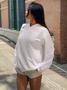 SHEIN EZwear 休闲简约汽车印花连帽宽松厚款女士运动衫，适合秋冬季 - 白色 - 查看 5