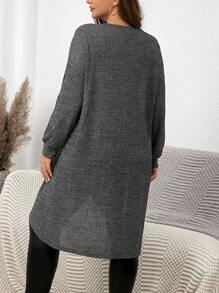 SHEIN Clasi 大码女式纯色圆领长袖简约休闲衬衫宽松款 - 淺灰色 - 查看 2