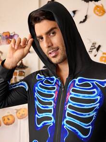Manfinity Męska piżama kombinezonowa na Halloween, świecąca w ciemności, z nadrukiem czaszki i długim rękawem