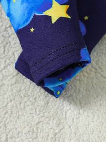 SHEIN 4 件套男婴舒适星月大象图案针织长袖衬衫和长裤睡衣套装 - 藍色 - 查看 4