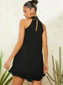 L'Amorae Neck Tie Pleated Dress