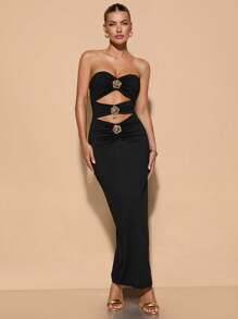 SHEIN X Phaith Montoya SHEIN BAE 女士金属花朵装饰修身性感露背无袖连衣裙，秋季 - 黑色 - 查看 5