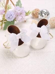 Spring & Autumn 0-1 Years Old Infant Girls Princess Soft Sole Anti-Slip Prewalker Shoes, White - White - View 1