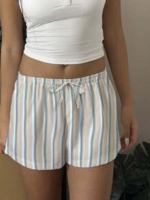 SHEIN EZwear Shorts de vacaciones para la playa con rayas para mujeres, perfectos para primavera y verano