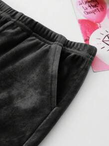 SHEIN 2 件装女婴天鹅绒连帽夹克和松紧腰裤套装，时尚可爱 - 黑色 - 查看 5