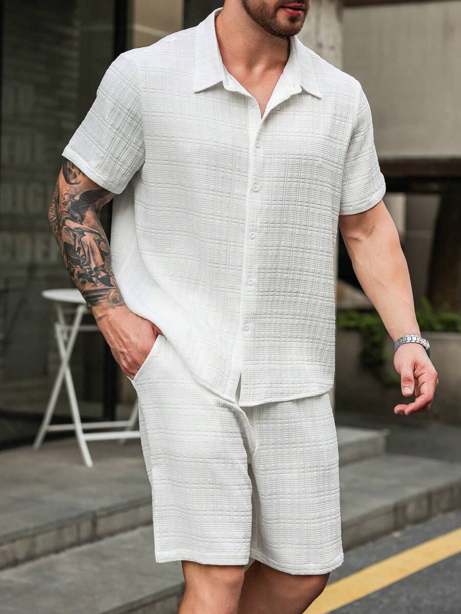 Manfinity Homme 大码 2 件装男士纯色短袖纽扣衬衫和短裤休闲西装,夏季 - 白色 - 查看 1