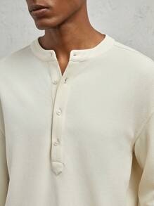 AKNOTIC Business Casual Men's Slim-Fit Henley Collar Half-Placket Casual Polo Shirt - Apricot - View 4
