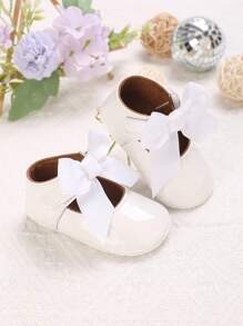 Spring & Autumn 0-1 Years Old Infant Girls Princess Soft Sole Anti-Slip Prewalker Shoes, White - White - View 4