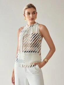MOTF Classy GRAPHIC PRINT KEYHOLE BACK SLEEVELESS BLOUSE