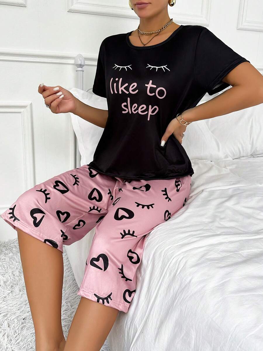 2pcs Women's Letter, Eyelash & Heart Print Short Sleeve T-Shirt And Capri Pants Pajama Set - Multicolor - View 1