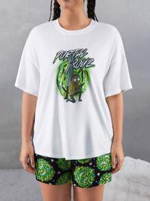 Rick and Morty X SHEIN Plus Size Casual Y2K Streetwear Dark Green & White Simple Line Graffiti Print Size Short Sleeve T-Shirt And Shorts Pajama Set - Multicolor - View 9