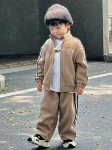 SHEIN Little Byeori 两件套男童休闲韩版舒适实用柔软抓绒拉链连帽衫和裤子套装，适合日常穿着、上学、外出、运动、秋冬季节。