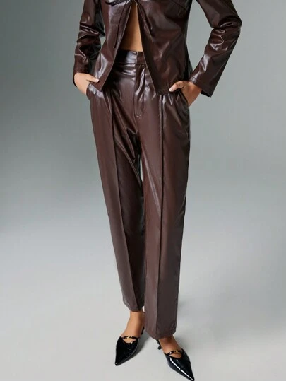 Poéselle 棕色高腰PU仿皮裤，棕色皮裤，直筒裤，正装裤，皮裤，秋装，秋冬装，办公室商务裤，万圣节裤，通勤日常休闲裤