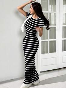 SHEIN EZwear Black And White Striped Round Neck Short Sleeve Fitted Long Dress, Fall/Winter - Black and White - View 4