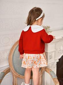 SHEIN Conjunto de vestido de manga larga con estampado floral y cuello Peter Pan, y cárdigan de botones bordados de manga larga para bebé niña - Rojo - Ver 2