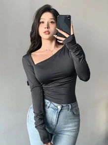 DAZY Women's Asymmetrical Neck Long Sleeve Ruched Soft Romantic Slim Asymmetrical Neck Casual Fashionable T-Shirt, Simple Tee