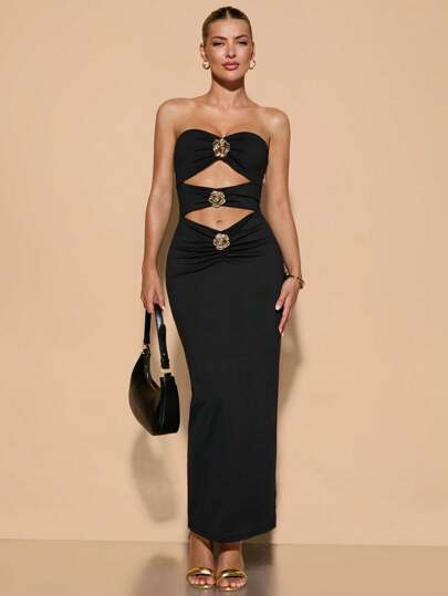 SHEIN X Phaith Montoya SHEIN BAE Women Metal Flower Decor Fitted Sexy Backless Sleeveless Dress, Autumn,Summer Dresses For Women