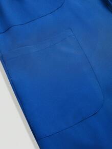 TaskEZ 大码女式纯色V领短袖上衣（带口袋和裤子）护理服、大码制服和手术服 - 藍色 - 查看 6