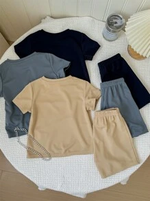 Conjunto de 3 piezas de ropa de verano para niño pequeño, con camiseta de cuello redondo con decoración metálica y pantalones cortos de 2 piezas en un estilo casual cómodo y atractivo, adecuado para juegos al aire libre, fotografía callejera, fiestas y tiempo libre