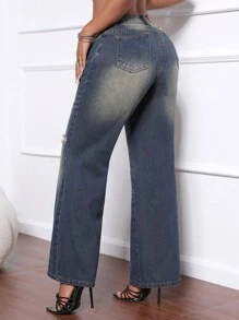 SHEIN SXY Jeans casuales de mezclilla con pierna acampanada y bolsillos desgastados para mujeres - Azul - Ver 2