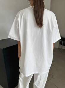 DAZY Áo thun hở vai họa tiết khẩu hiệu đơn giản, rộng rãi, thoải mái, họa tiết ren cho nữ mùa hè, áo phông họa tiết lễ hội - trắng - Xem 10