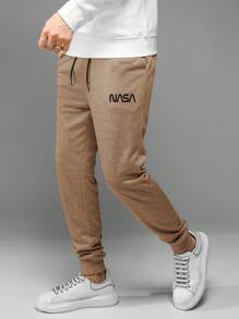 RueChic Men Letter Graphic Drawstring Waist Sweatpants - Camel - View 3
