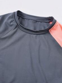 Manfinity Athleisure Boyfriend Style Men's Contrast Color Crew Neck Raglan Short Sleeve Casual Gym Sports T-Shirt