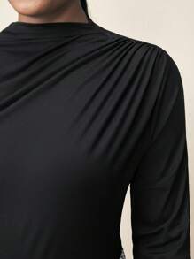 Maija 大码女式春夏纯色腰部褶皱长袖针织 T 恤秋季女装黑色长袖紧身衣 - 黑色 - 查看 1