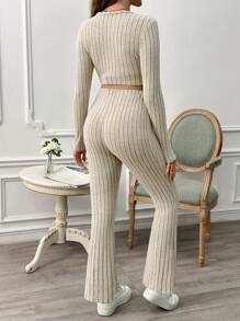 SHEIN 2pcs Maternity Solid Crew Neck Twist Hem Pullover Sweater And Pants Casual Outfit