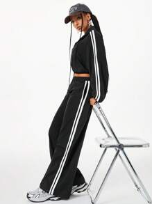 SHEIN EZwear Women's Fall/Winter Preppy Basic Game Day Zip Up Turtleneck Coat And Wide Leg Sweatpants Suit,Two Pieces