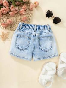 SHEIN Little Girls' New Casual & Fashionable Washed Denim Shorts, Versatile Style - Medium Wash - View 2