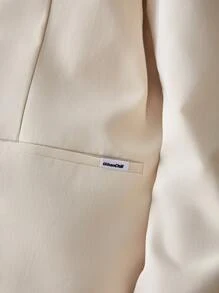 Manfinity VCAY Chaqueta de traje ajustada de doble botonadura sin cuello de color liso de moda casual para hombre
