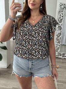 Franclia Plus Size Women Ditsy Floral V-Neck Ruffle Trim Cap Sleeve Blouse