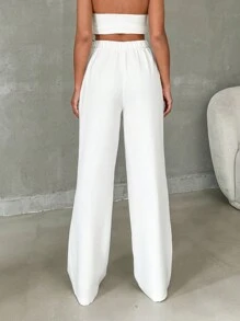 Women's Stylish Solid Color High Waist Straight Pant With Button And Zipper Details