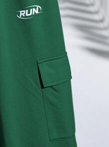 SHEIN Leap Crew 2pcs Tween Boy Loose Fit Graphic Print Crew Neck Tee And Pants Set - Dark Green - View 7