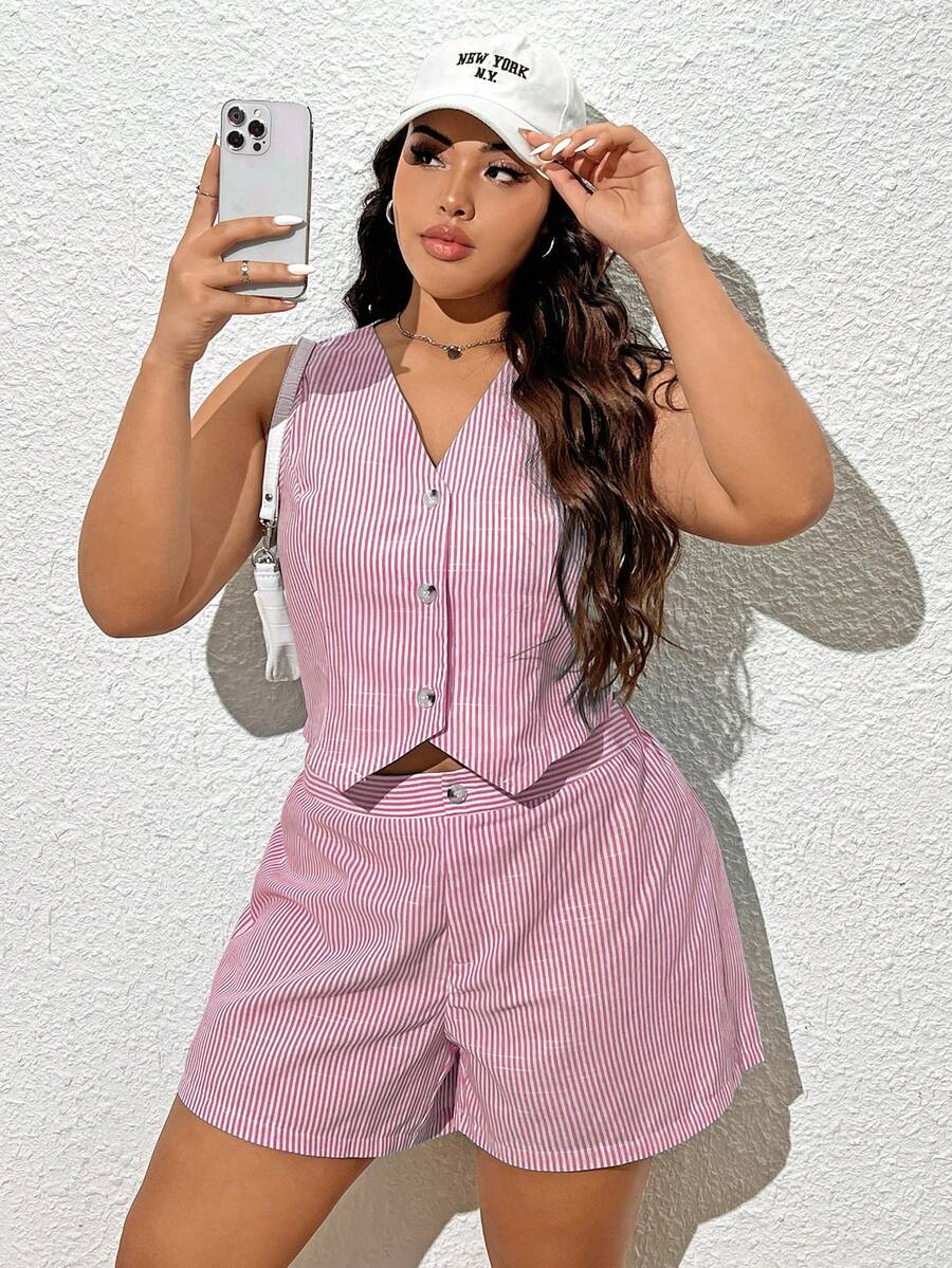 CovetEZ Áo vest blazer sọc và quần short Plus Size dành cho nữ - Hồng - Xem 1