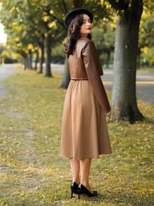 Vintamour 女式两件套复古优雅套装：领口荷叶边衬衫裙和无袖褶皱 A 字裙，搭配 PU 皮夹克和腰带，适合休闲通勤和度假 秋装 复古秋季女装 秋季女装 秋季夹克 秋季套装 秋季女装 皮革女式夹克 秋季服装 秋季服装 秋季婚礼宾客礼服 冬季女装 长袖女士 女士套装 冬装 圣诞礼服 办公室服装 女士套装 棕色夹克 - 棕色 - 查看 6