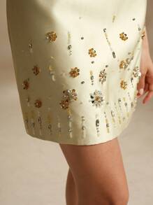 Anewsta Minimalist Chic Handmade Crystal Embellished Sleeveless Round Neck Dress - Champagne - View 5