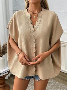 SHEIN LUNE Blusa de verano de mujer con mangas de murciélago con encaje de contraste a rayas, nueva ola 2024
